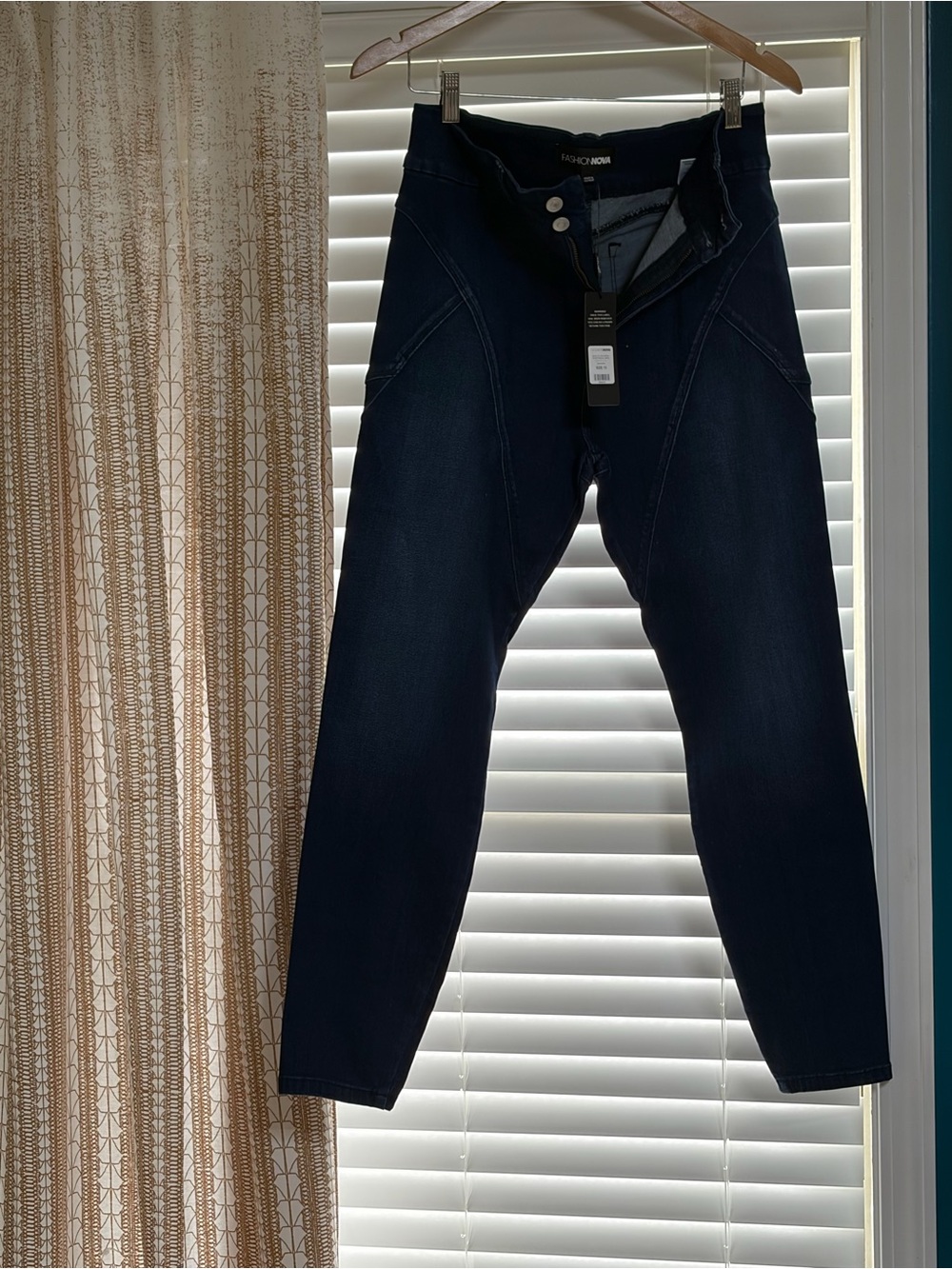 Fashion Nova Dark Blue Slim Jeans size 13 women’s